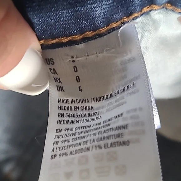 American Eagle Short Shorts - Picture 6 of 8